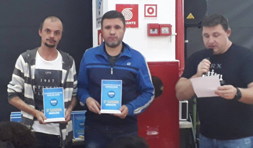 Equipe de xadrez de Bariri conquista 3º lugar em Bauru