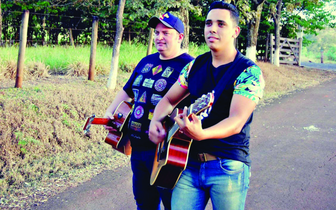 Deivide & Alex marcam presença no Pantaneiro