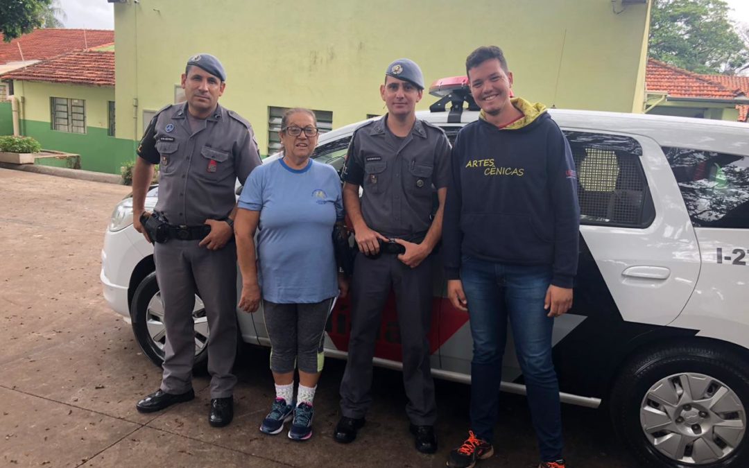Canil da PM se apresenta no Programa Escola da Família