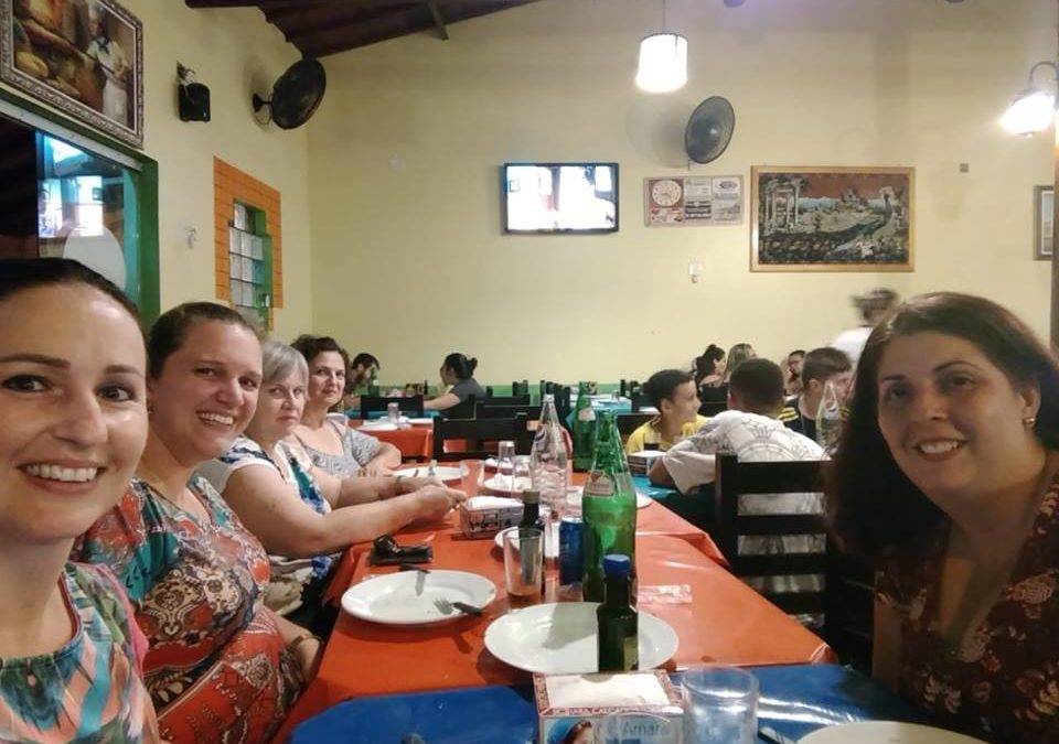 Alunos encerram projeto interdisciplinar na pizzaria