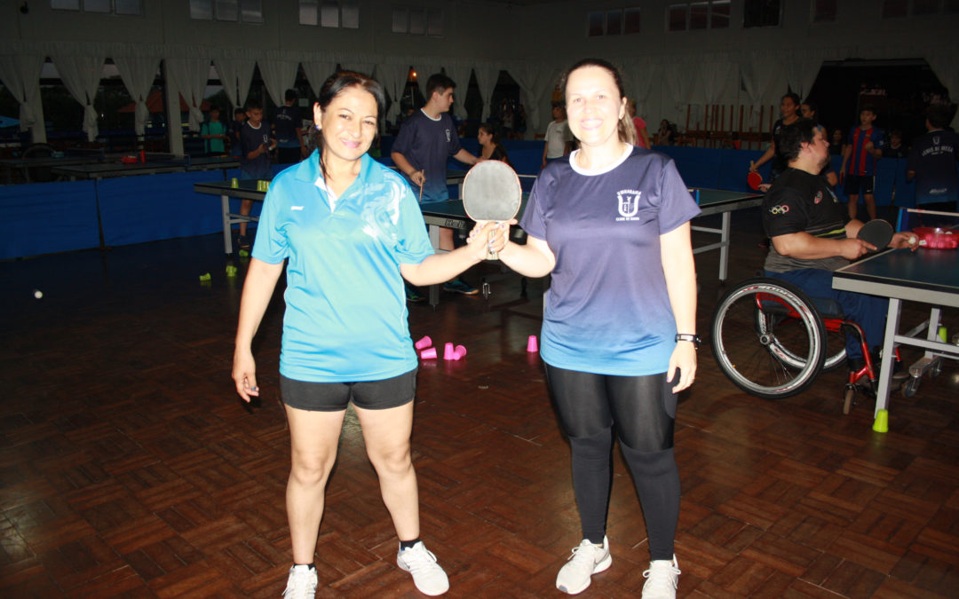 Treinadora do Umuarama retorna ao Chile para intercâmbio