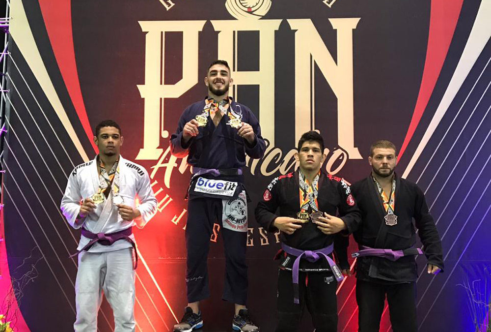 Vinicius passará temporada na Europa