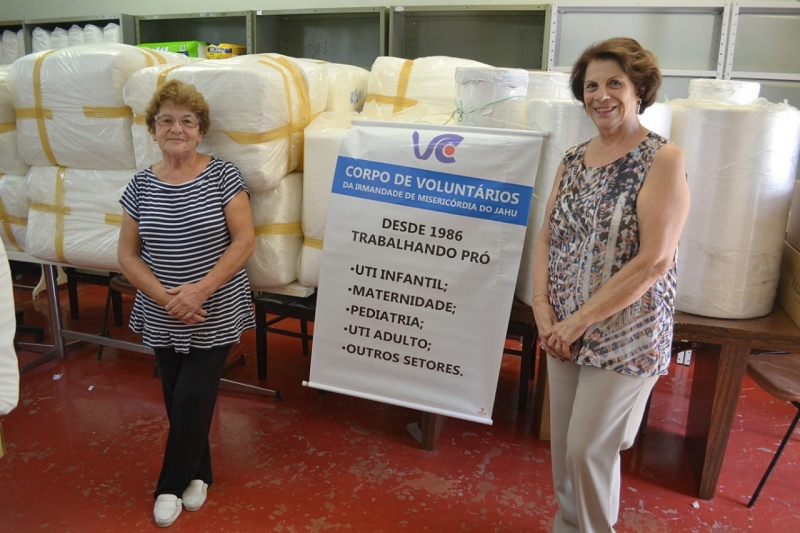 Voluntários da Santa Casa de Jaú arrecadam recursos para fraldas