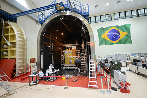 Cientista baririense anuncia fim dos testes do satélite sino-brasileiro no Inpe