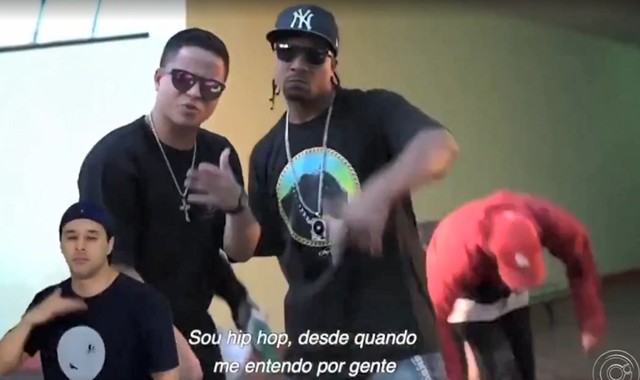 Projeto promove inclusão ao produzir clipe de rap com interpretação de libras em Jaú