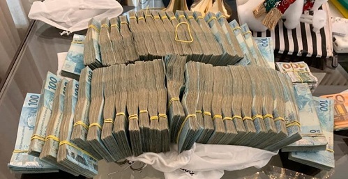 Bauru: Gaeco investiga contratos suspeitos da Cohab e apreende R$ 1,6 milhão