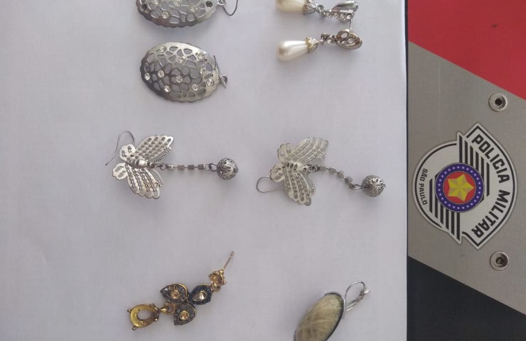 Bariri: PM cumpre mandados e apreende adolescentes