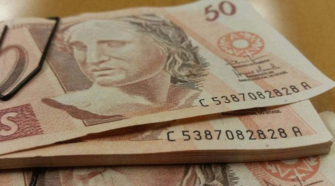Não é preciso ir ao banco para receber auxílio de R$ 600