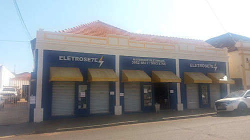 Comércio de materiais elétricos também atende direto ao público