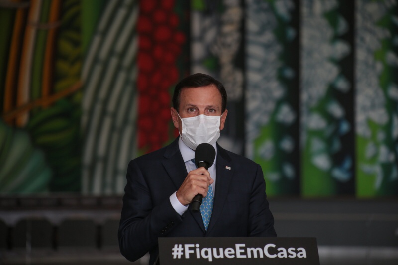 Coronavírus: Governo autoriza região a reabrir comércio a partir de 2ª