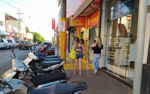 Decreto flexibiliza funcionamento do comércio em Bariri