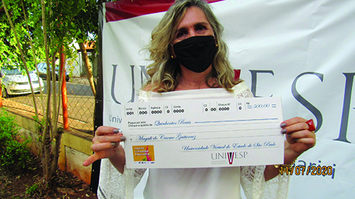 Projeto Trote Solidário faz entrega de prêmios da campanha