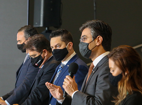 Estado autoriza funcionamento de estabelecimentos por 8h na fase amarela do Plano SP