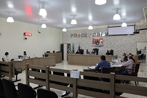 Câmara instaura CEIs para apurar irregularidades na Santa Casa