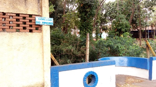 Setor de Trânsito realiza emplacamento dos córregos urbanos