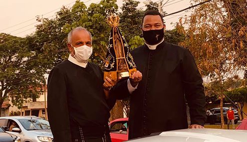 Santuário: Dia da Padroeira tem missas, bolo, carreata e mini quermesse