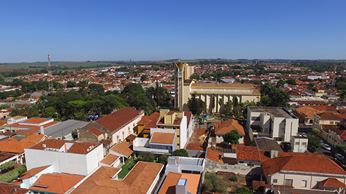Bariri tem 73,9 celulares por cada 100 habitantes