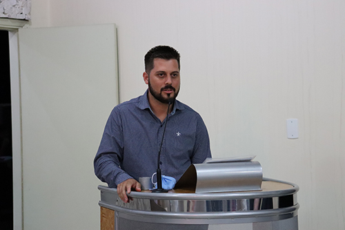 Prefeitura decide pagar progressões a mais de 200 professores