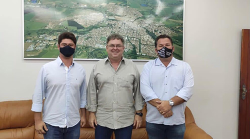 Transição de governo termina com pendências