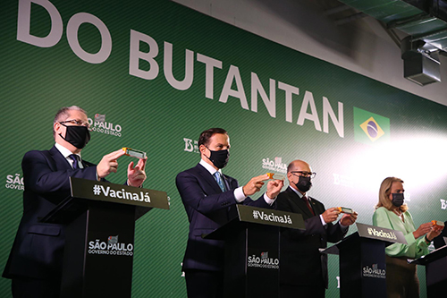 CoronaVac tem eficácia global de 50,38% nos testes feitos no Brasil, anuncia Butantan