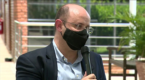 Secretário de Educação defende volta obrigatória das aulas presenciais em São Paulo