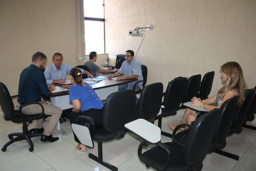 Prefeitura destina R$ 1,1 milhão para compra de apostilas