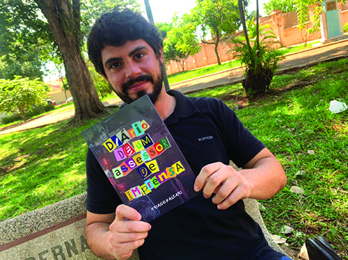 Em livro, assessor conta bastidores da profissão