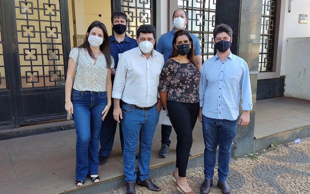 BARIRI: Representantes do Estado conhecem prédio que irá abrigar Poupatempo