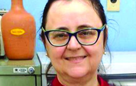 Laura Storion deve dar nome ao Setor de Recursos Humanos da Prefeitura