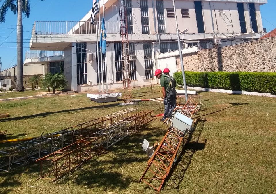 Prefeitura deve doar torre de rádio para grupo de escoteiros