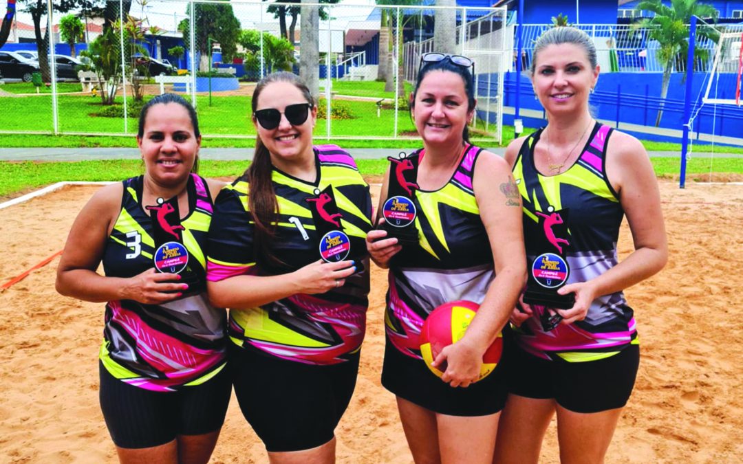 Umuarama promove torneio de vôlei de areia