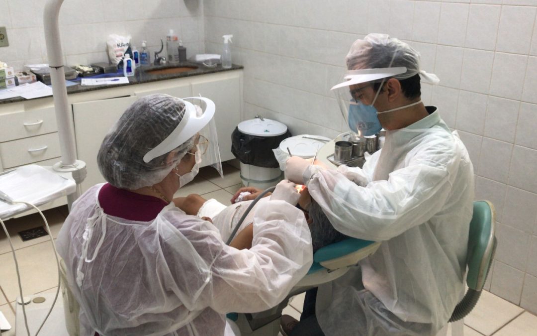 Bariri retoma atendimentos odontológicos e busca modernização