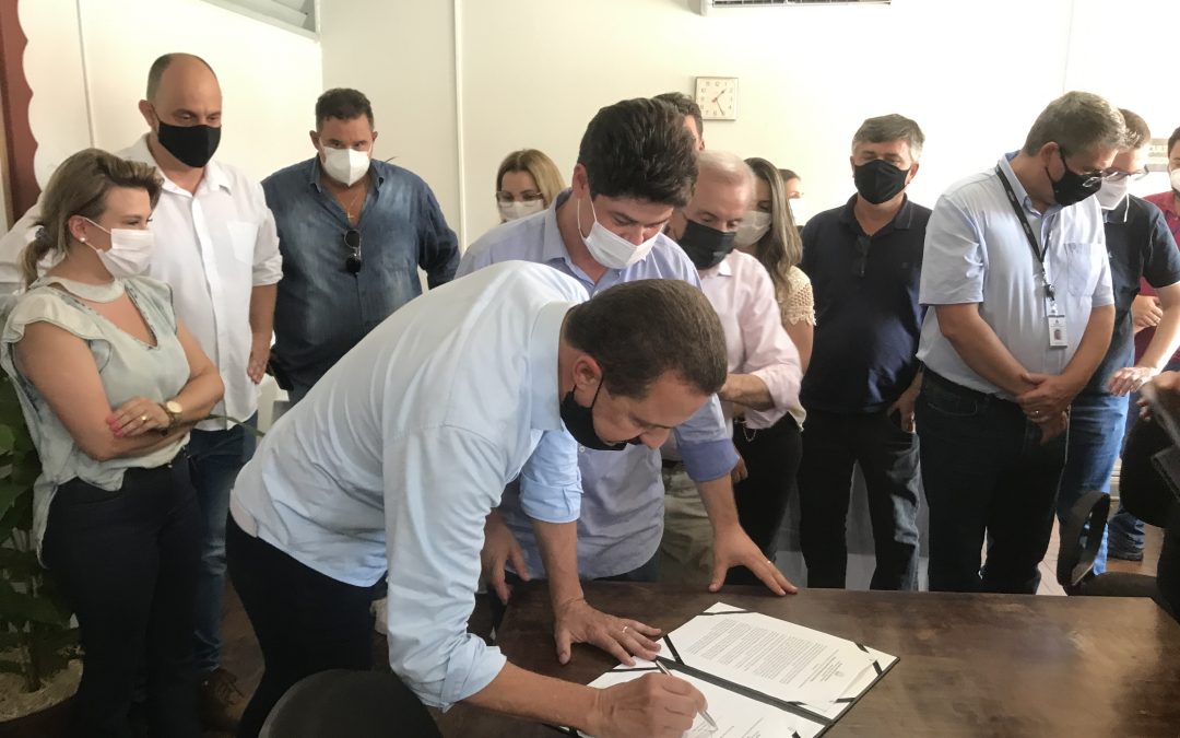 Convênio permite uso compartilhado da Casa da Agricultura de Bariri