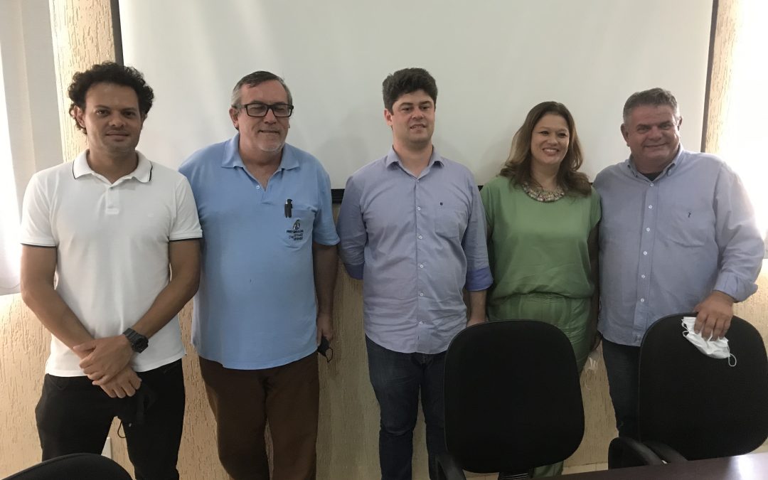 Prefeito anuncia mudanças em quatro diretorias