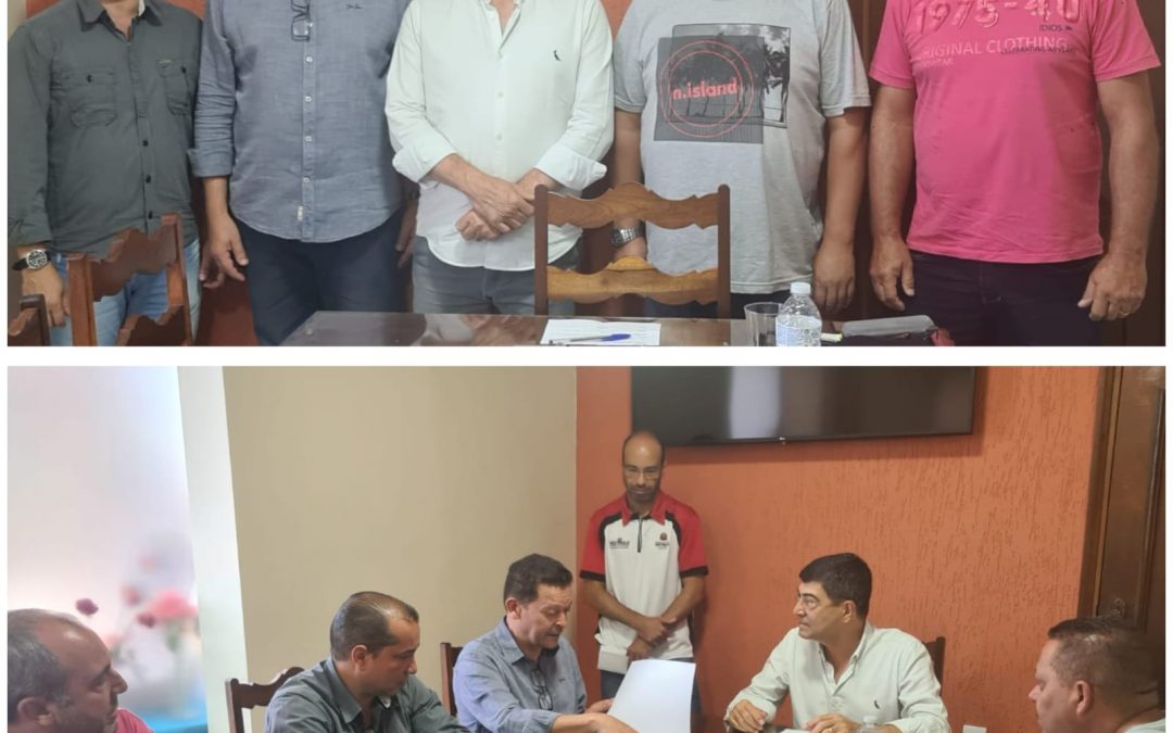 Itaju: Prefeito e vereadores se reúnem com o secretário de esportes Aildo Rodrigues