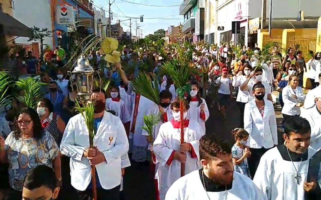 Paróquias celebram Domingo de Ramos no período da manhã