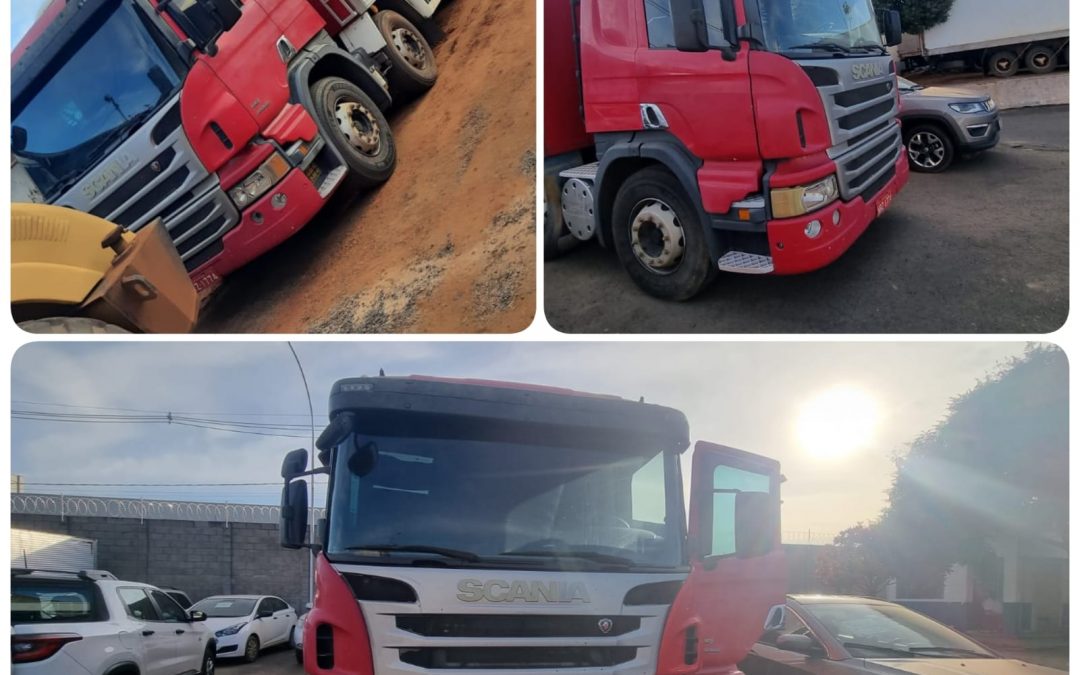 Itaju recebe caminhão doado pela Receita Federal
