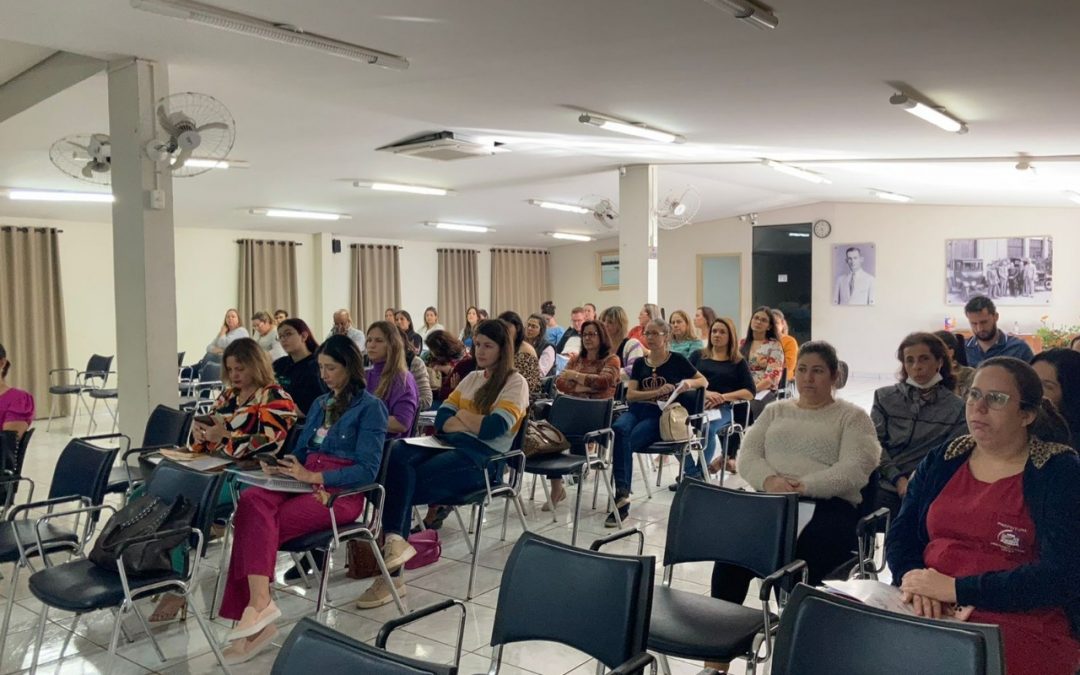 Encontro Intersetorial integra Saúde, Educação e Ação Social