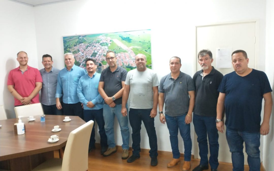 Itaju doa terreno para expansão de empresa