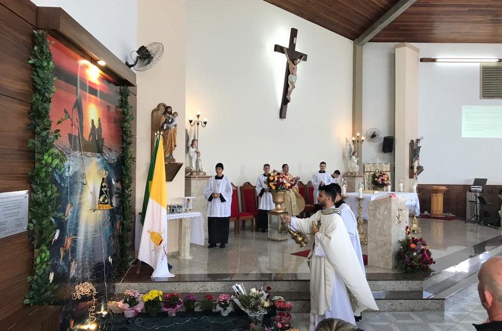 Festa da Padroeira continua com quermesse e festival de viola