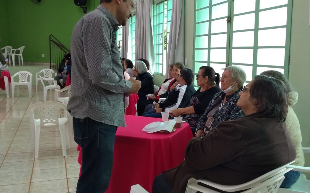 Idosos de Bariri são recepcionados pelo Centro de Convivência de Itaju