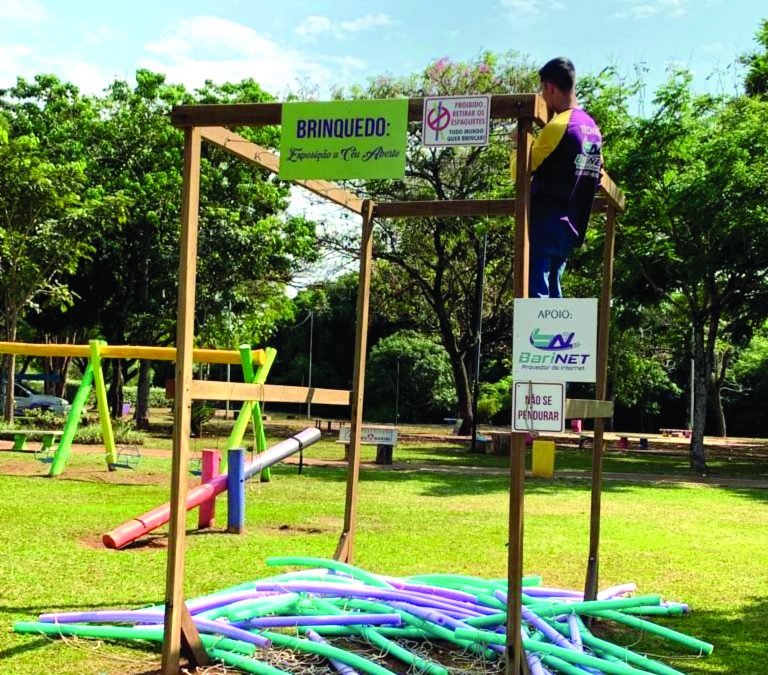 Parquinho do Lago ganha novo brinquedo neste sábado