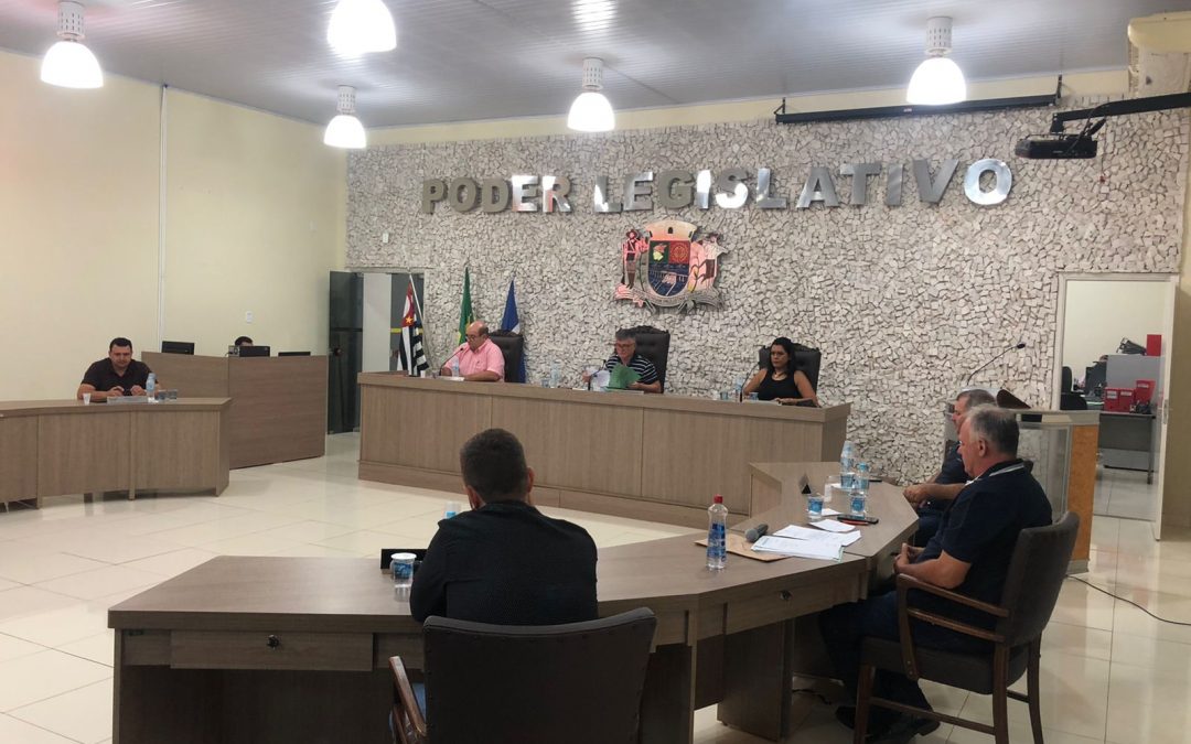 Câmara critica valor de abono de Natal para servidores