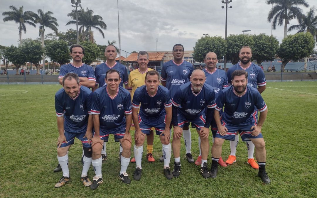 Café Aroma e Camisetas Kezo decidem Máster do Umuarama