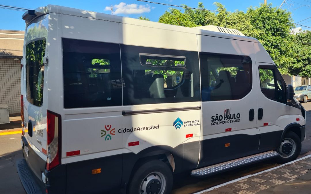 Boraceia é contemplada com van adaptada para pessoas com deficiência