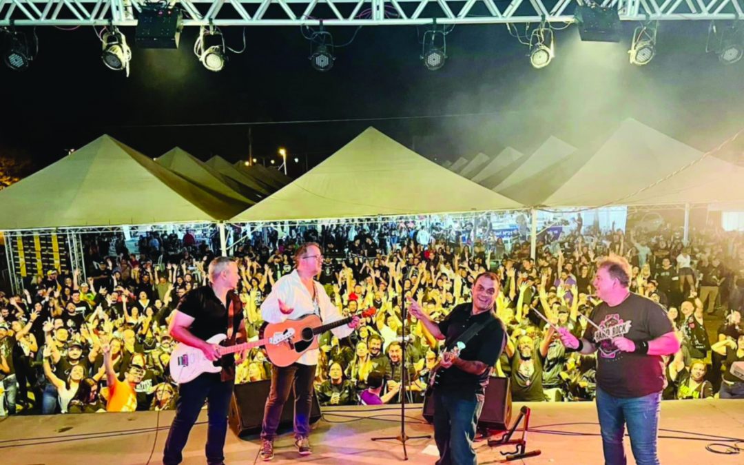 Legião Urbana Cover se apresenta hoje no Umuarama