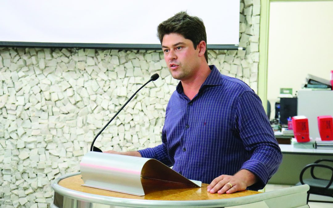 Bariri: Prefeito envia projetos que criam diretorias, cargos e funções gratificadas