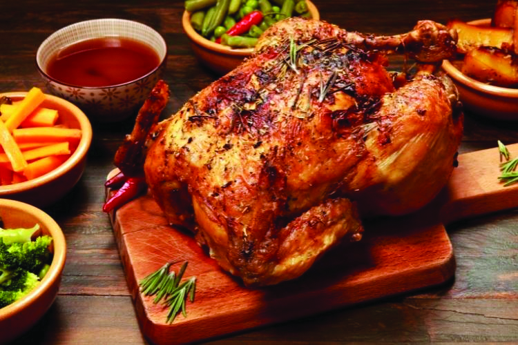 Paróquia vende frango assado com farofa