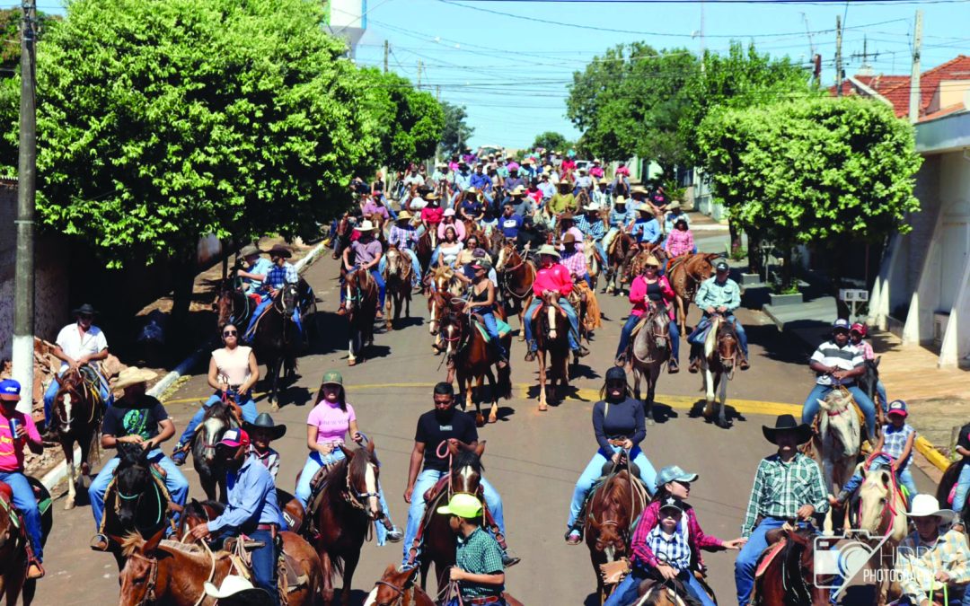Boraceia realiza cavalgada rural