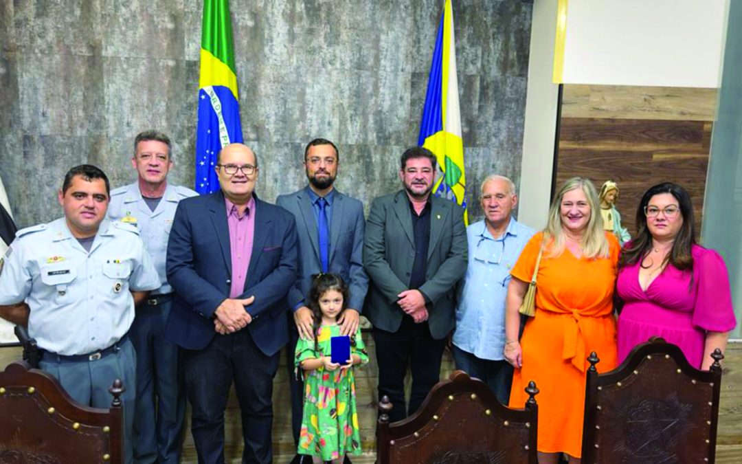 Delegado Durval ganha Medalha Tiradentes em Jaú